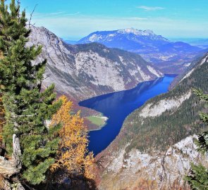 Pohled na jezero Königsee v Národním parku Berchtesgaden