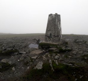 Vrchol hory Ben Ledi 879 m n. m. v NP Loch Lomond a Trossachs