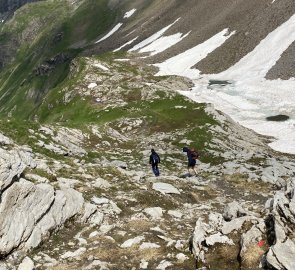 Mezi Pfälzerhütte a Schesaplanahütte