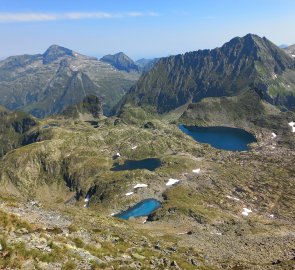 Planina Klaferkessel, vrchol Waldhorn , v dálce špička Hochwildstelle