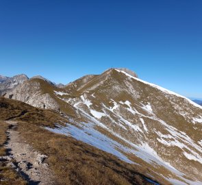 The road to Naterriegel