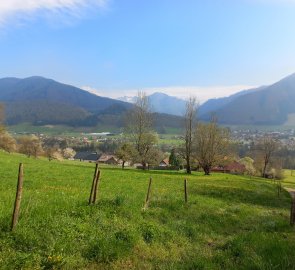 View of the mountains behind Molln