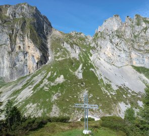 Cross on Schober