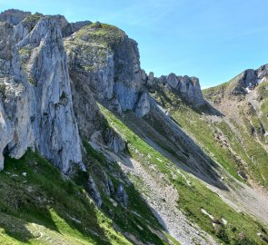 Travers under Höllwand