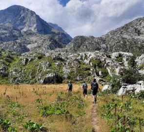 Approaching the mountains