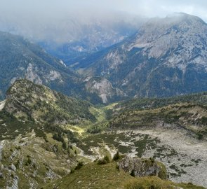 View from the top into the valley