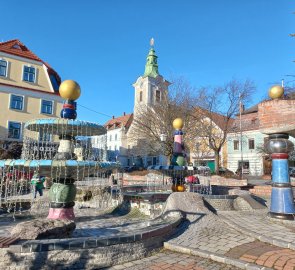 Zwettl - Hundertwasserova kašna