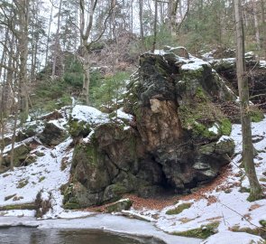 Rocks above the river