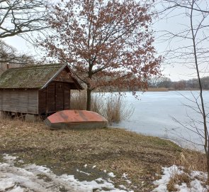 Lhotka pond