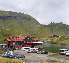 Parking in the Balea saddle