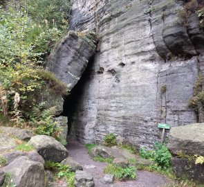 Schwedenhöhle and Eisloch