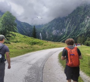 Wide path to Lake Bodensee