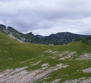 Zpětný pohled na salaše Bräuningalm