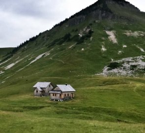 Salaše Bräuningalm, zde je pramen vody