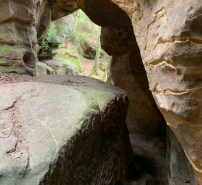 Rock maze Chléviště