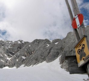 Start of the glacier ascent