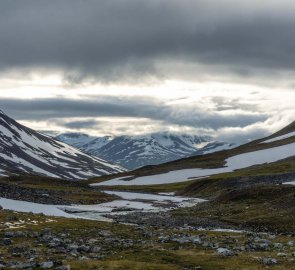 Západní část Basstavágge a Alep Basstajåhkå.