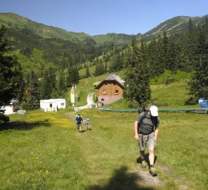 Opouštíme horské středisko Planner Alm a vyrážíme na hřeben