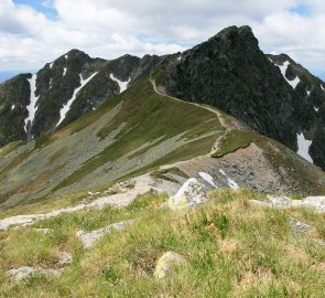 Pohled na horu Hrubá Kopa po cestě do Smutného sedla