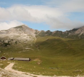 Hora Monte Sella de Sennes a chata Rifugio Munt de Senes