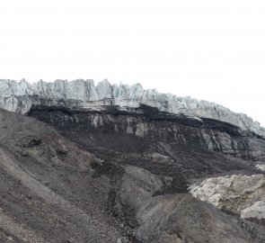 Ledovec Těrskol přímo nad námi