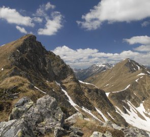 Pohled na hory Sonntags Kogel a Geier Kogel