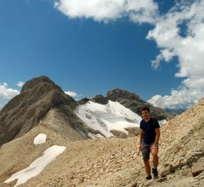 V sedle mezi horami Parseierspitze a Dawin Kopf