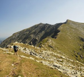 Pokračování přechodu hlavního hřebene Paringu