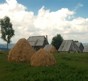 Osada Ograde koliba v Národním parku Durmitor