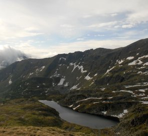 Jezero Ahorn See ve Schladmingských Taurách