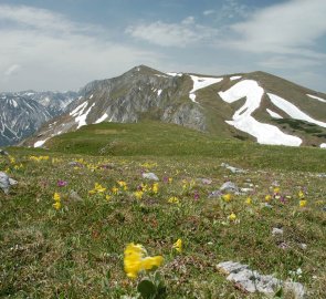 View from the Hochschwab ridge towards the Krautgarten Kg.