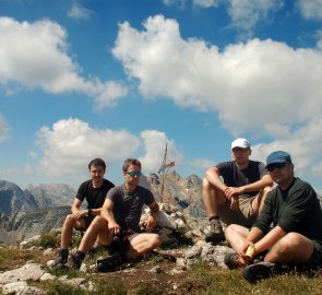 Vrchol hory Lavinores 2 462 m n. m. v Národním parku Fanes-Sennes-Braies