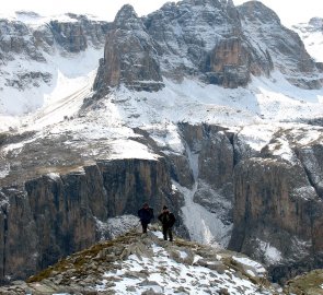 Ascent on the edge of the plateau