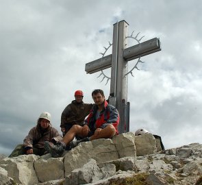 Vrchol hory Hochvogel v Allgäuských Alpách