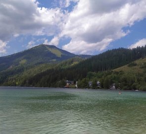 Lake Erlaufsee and the mountain Gemeindealpe