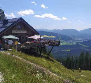 We had lunch at the Zum Bäreneck hut