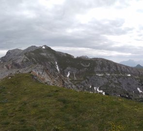 Pohled na hlavní vrchol Hochmölbingu