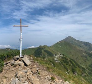 Vrchol Plannereck 2 003 m n.m., v pozdadí Horchrettelstein