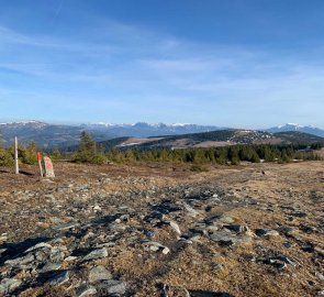 View from the top to Schneeberg, Raxalpe and Schneealpe