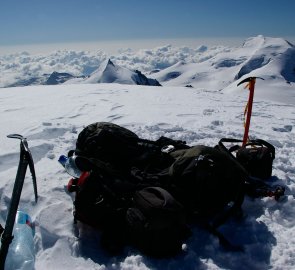 Vrchol Alphubelu 4 206 m n. m. s naším vybavením