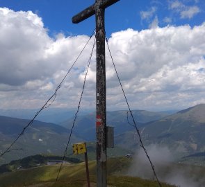 Vrchol hory Rinsennock 2 334 m n. m.