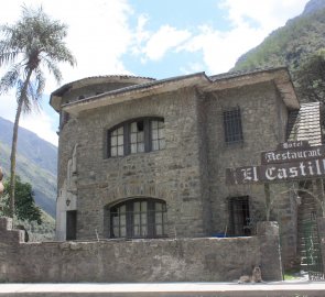 Hotel with restaurant El Castillo