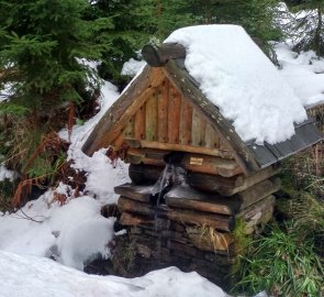 Studánka po cestě na Alfrédku