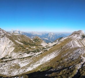 Pohled na hory Hoch Kogel a Kaiserwart