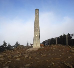 Vrchol Lysé hory  1 323 m n. m.