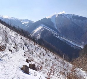 The way back to Vratna valley