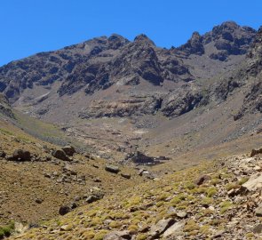 Chata Refuge Toubkal při výstupu na Jebel Toubkal