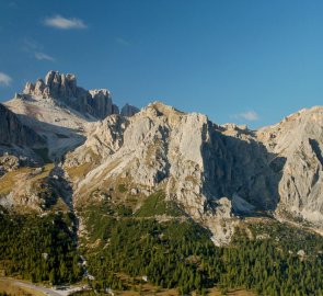 View of the group Tofan