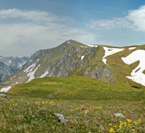 View from the Hochschwab ridge towards the Krautgarten Kg.