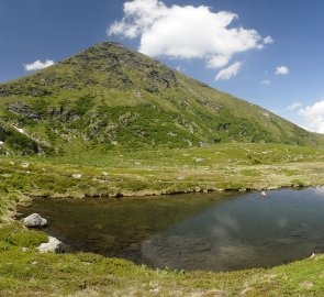 Horské pleso a hora Kreis Kogel 2 306 m n. m.